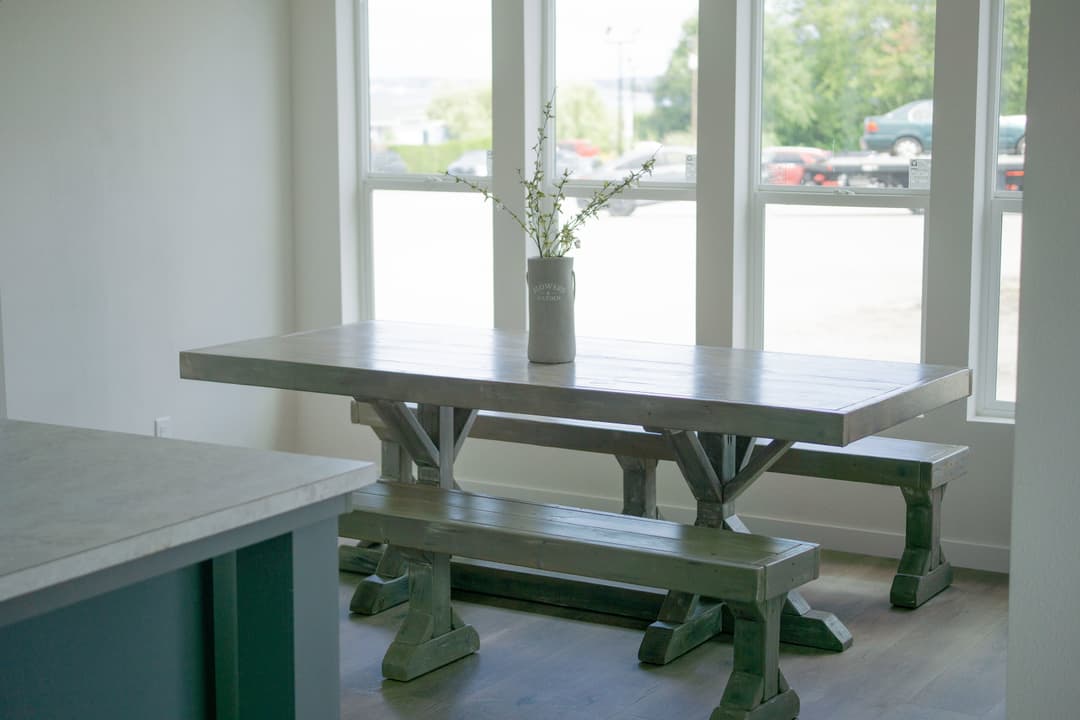 Hillcrest g865 interior and kitchen home features