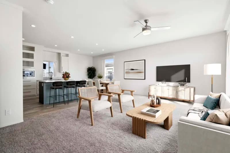 Hillcrest g827 interior home features