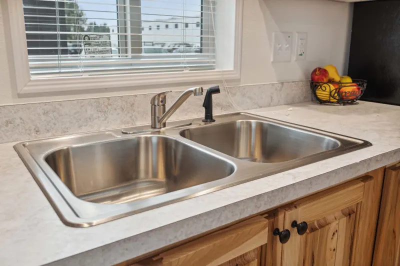 Ridgewood j400 kitchen home features